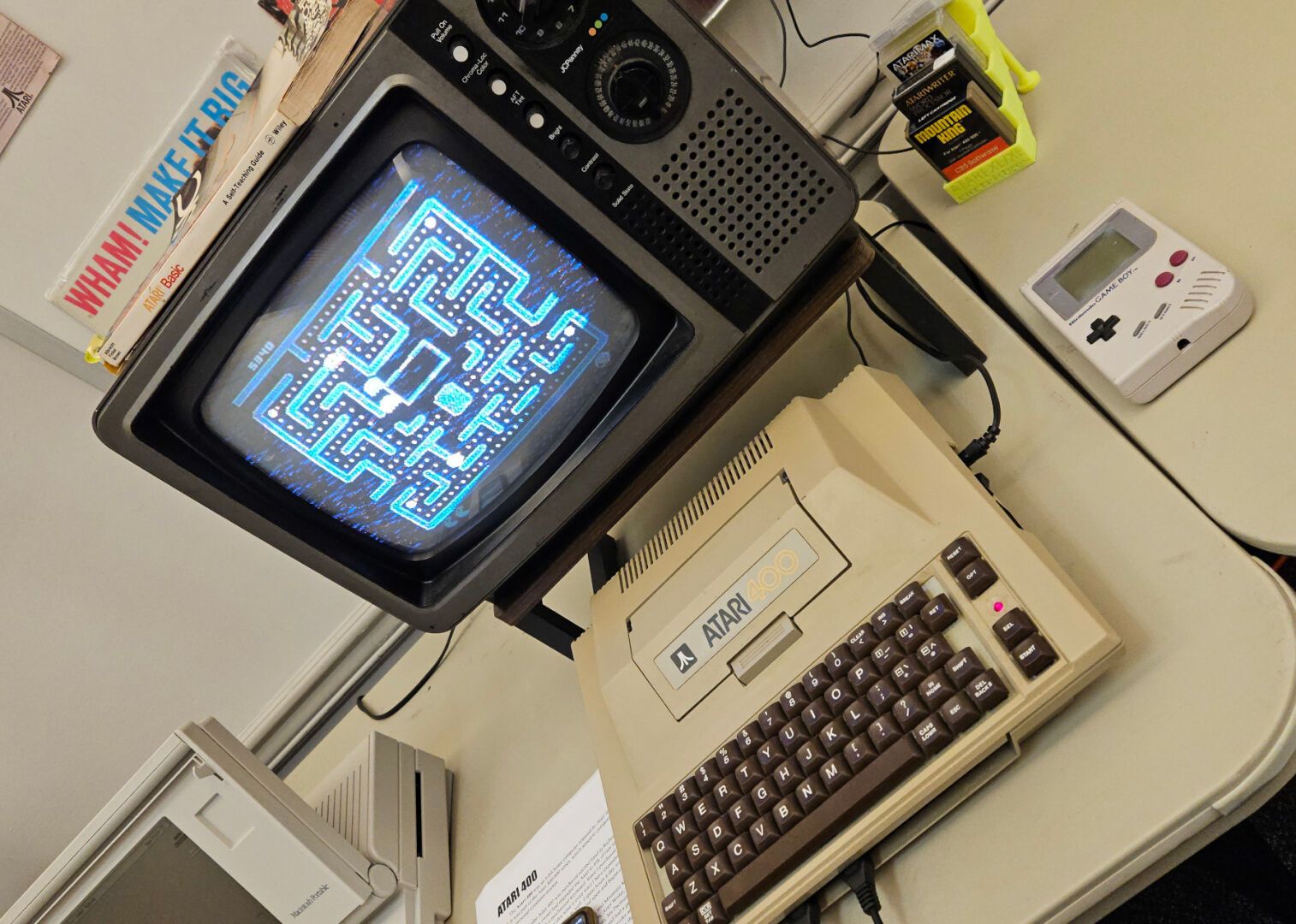 An Atari 400 playing Ms. Pac-Man.